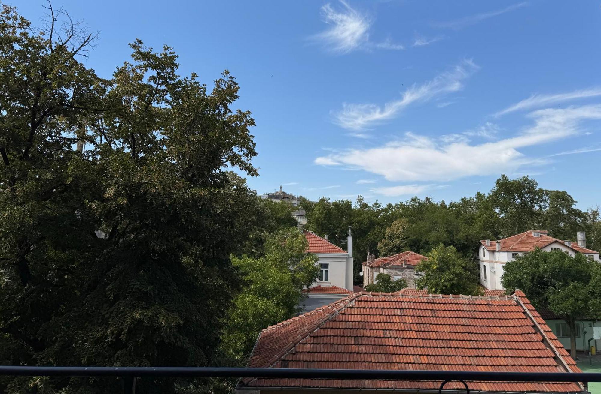 Sun Home In Plovdiv Center Zewnętrze zdjęcie